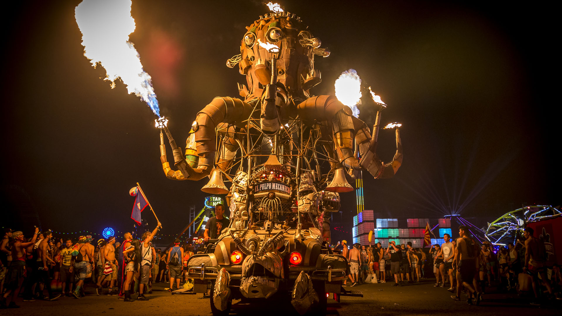 Photography by Joost Geertsen — image 4